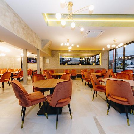 Garni Hotel Radovic كراغوييفاك المظهر الخارجي الصورة