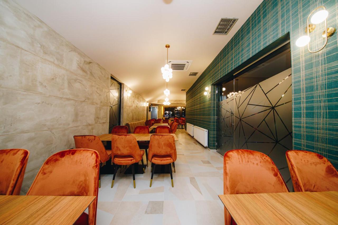 Garni Hotel Radovic كراغوييفاك المظهر الخارجي الصورة