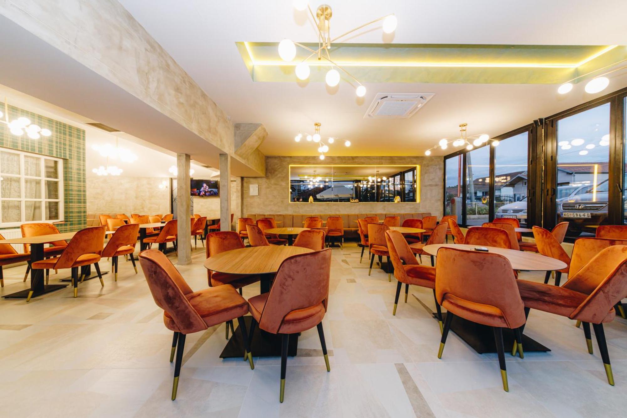 Garni Hotel Radovic كراغوييفاك المظهر الخارجي الصورة