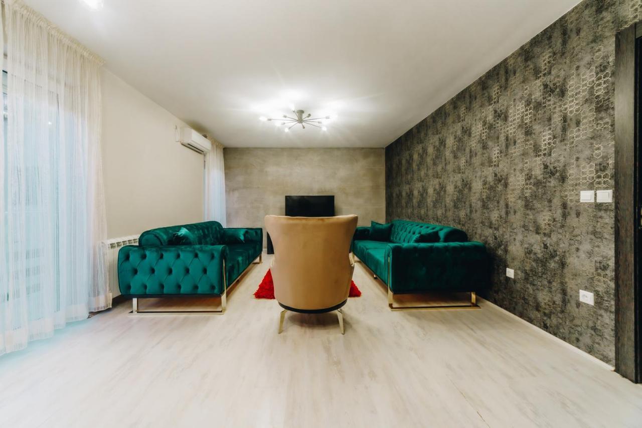Garni Hotel Radovic كراغوييفاك المظهر الخارجي الصورة