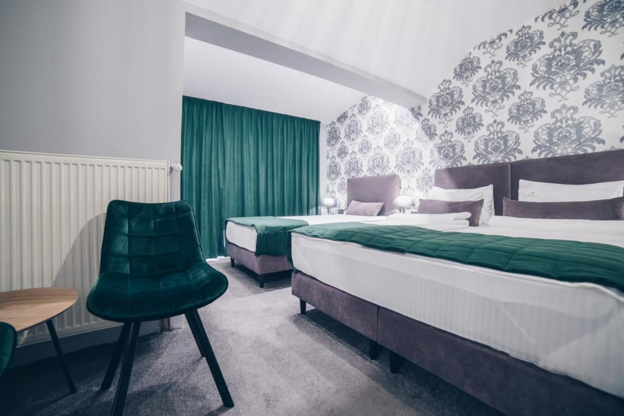 Garni Hotel Radovic كراغوييفاك المظهر الخارجي الصورة