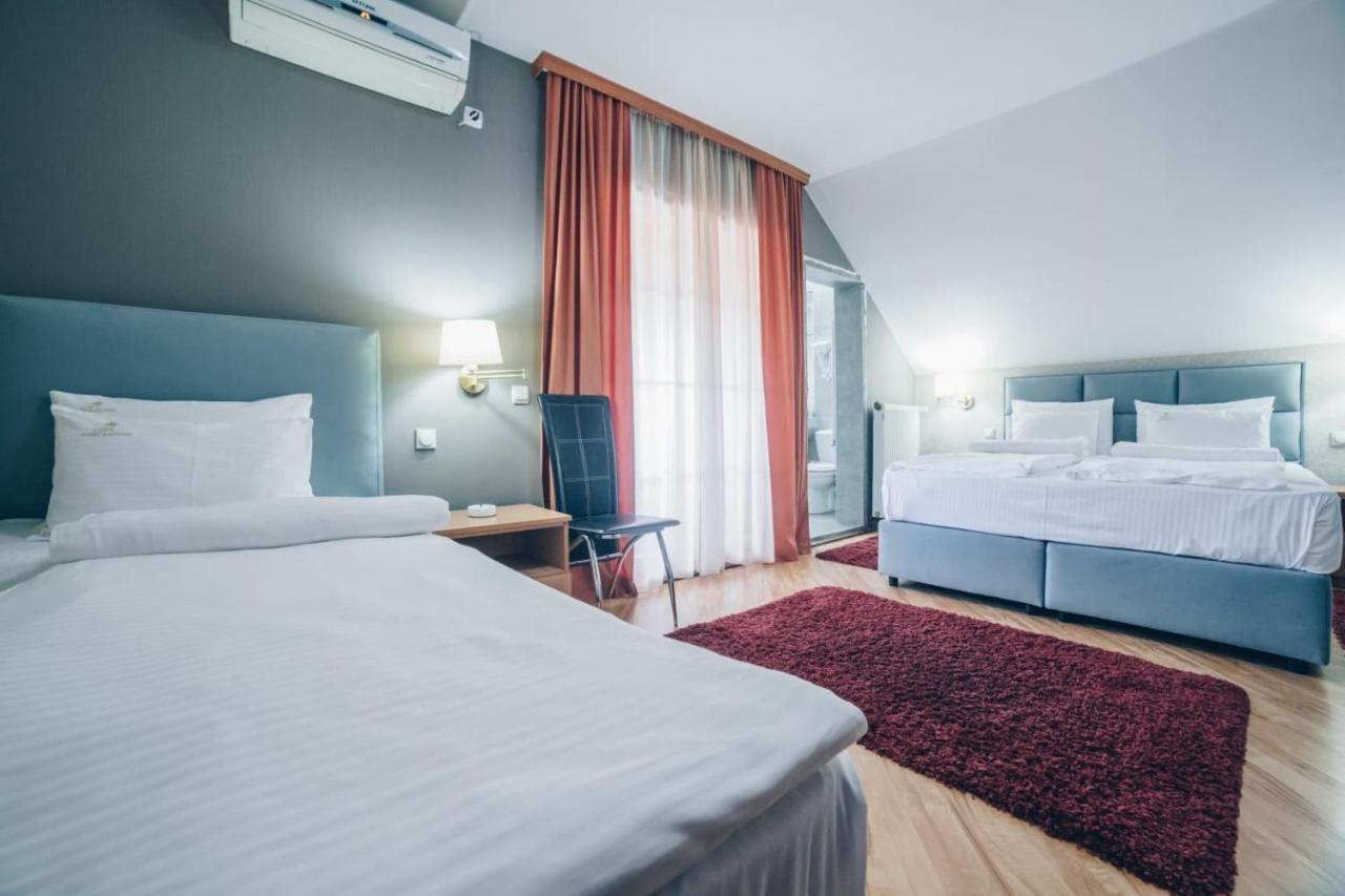 Garni Hotel Radovic كراغوييفاك المظهر الخارجي الصورة